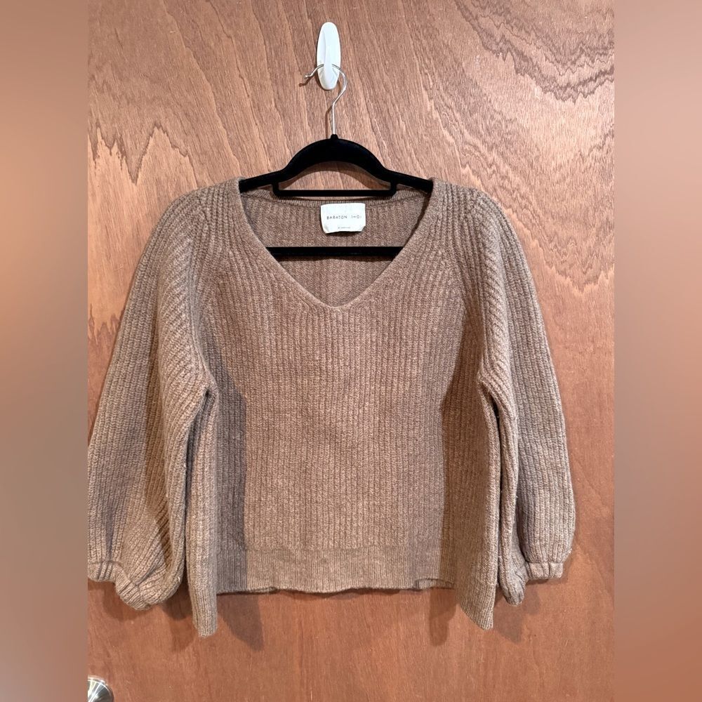 Aritzia‎ Babaton Tan Merino Wool sweater size 2